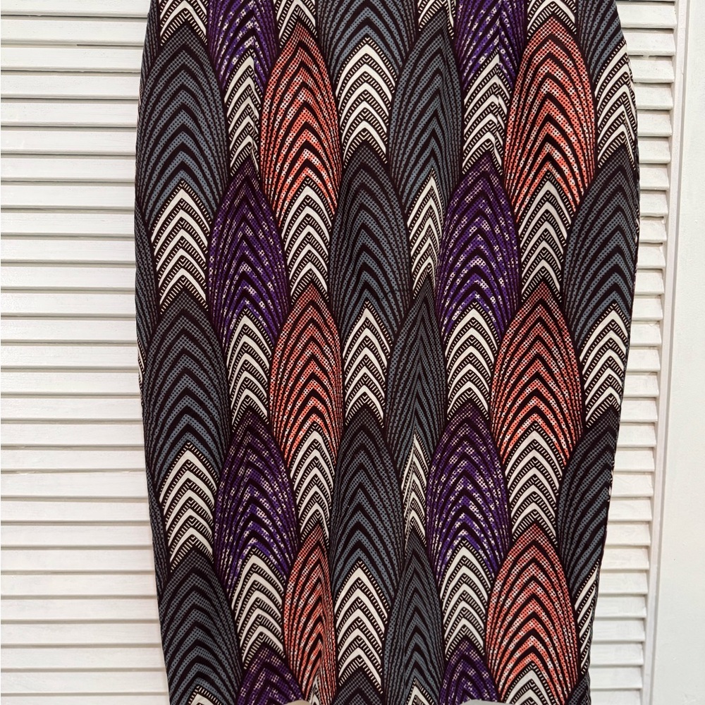 Stylish Chevron Pencil Skirt - Black, Purple, Red
